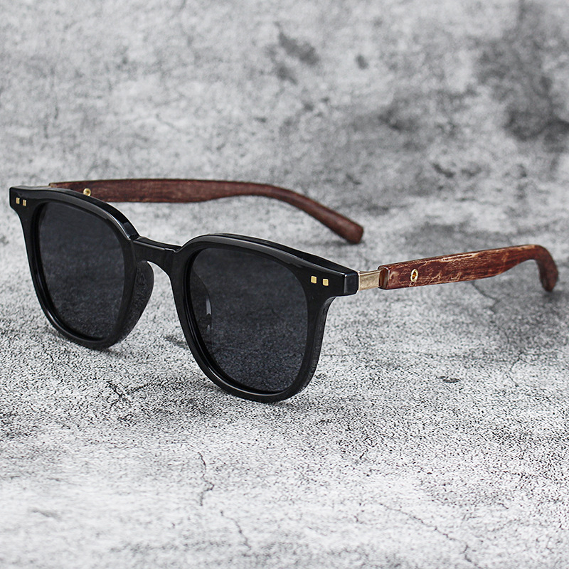 نظارات شمسية عصرية للرجال بإطا - مراجعة Men'S Accessories Glasses وسعره