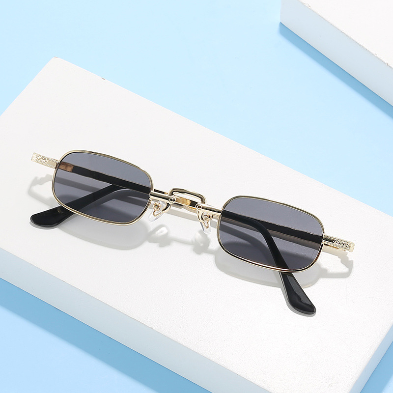 نظارات شمسية جديدة بإطار صغير  - مراجعة Men'S Accessories Glasses وسعره