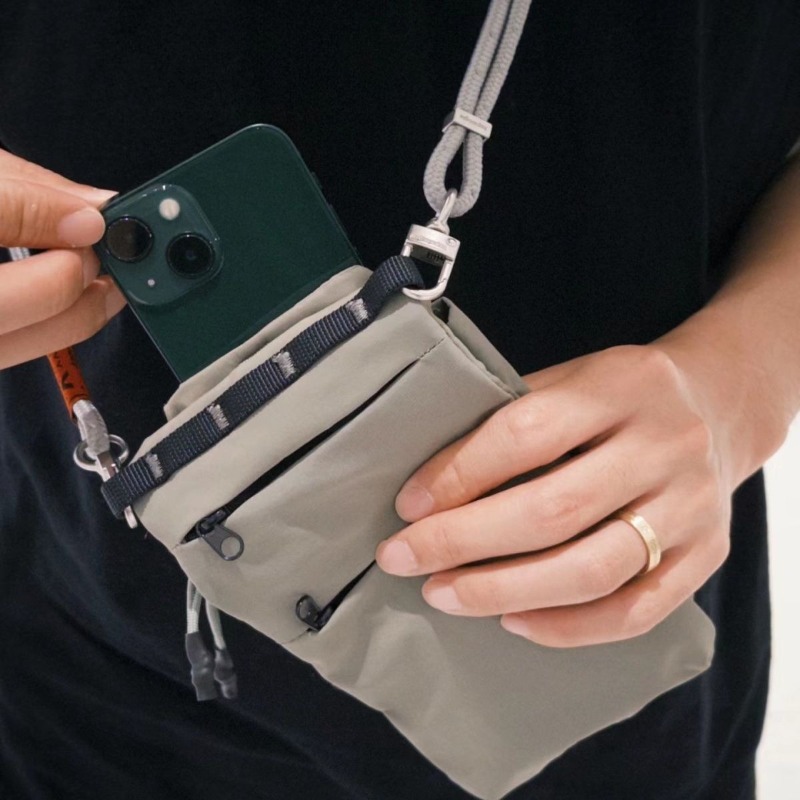 حقيبة هاتف رجالية ضيقة قابلة ل - مراجعة Men Accessories For Travel وسعره